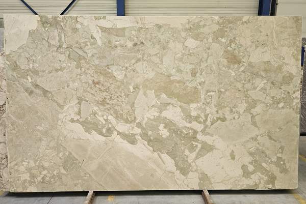 Breccia Botticelli Adouci