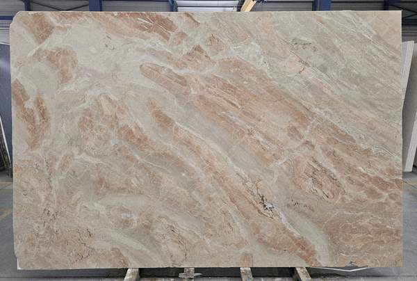 Breccia Oniciata Skintouch